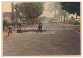 Perbaikan dan pengaspalan Jl. Diponegoro.