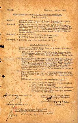 Surat Keputusan DPRDS Kotapradja Magelang Tentang Memberi kuasa kepada Dewan Pemerintah Daerah Se...